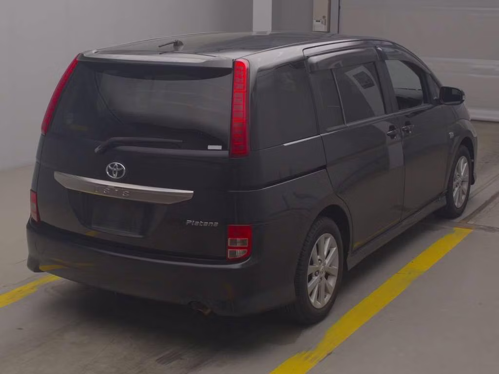 TOYOTA ISIS