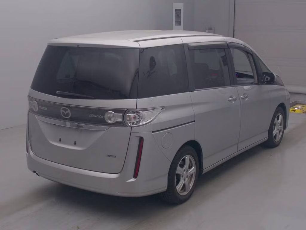 MAZDA BIANTE