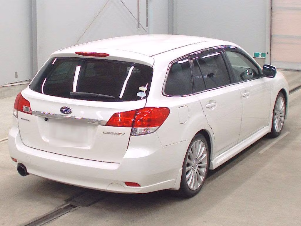 SUBARU LEGACY