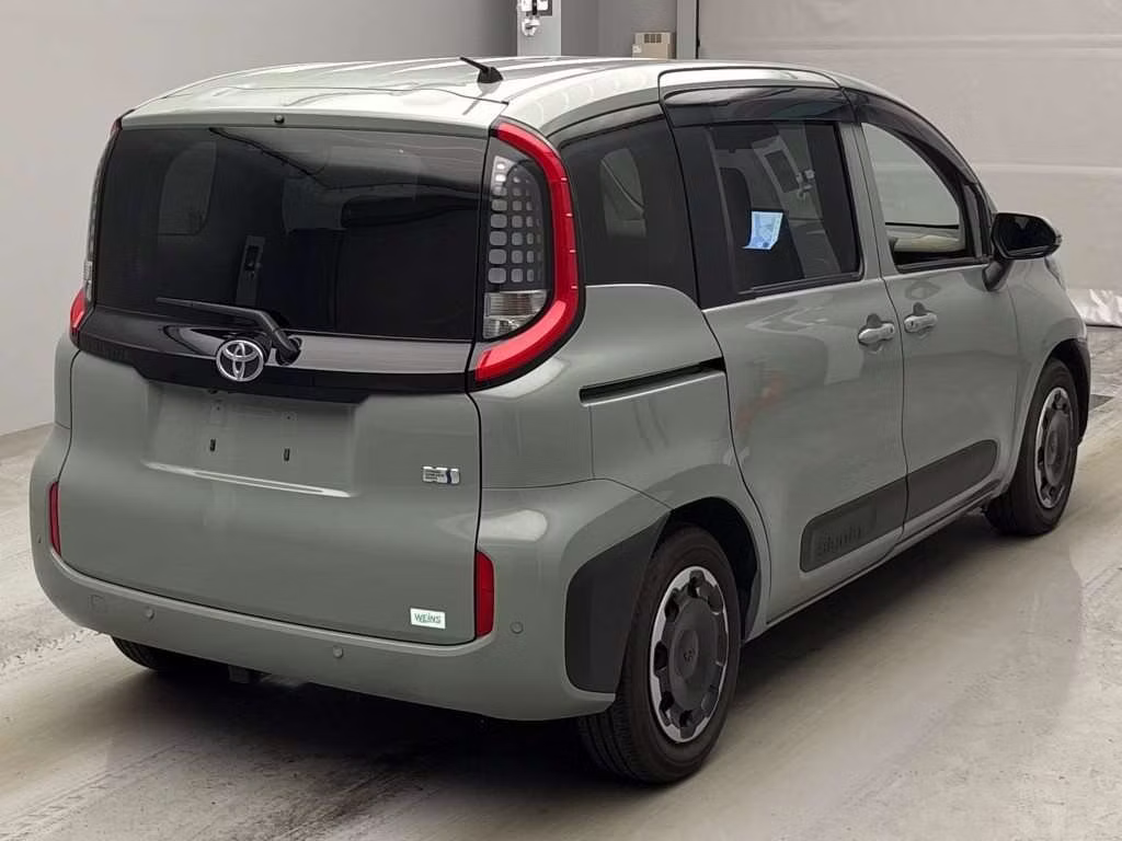 TOYOTA SIENTA