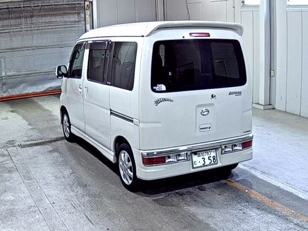 DAIHATSU ATRAI