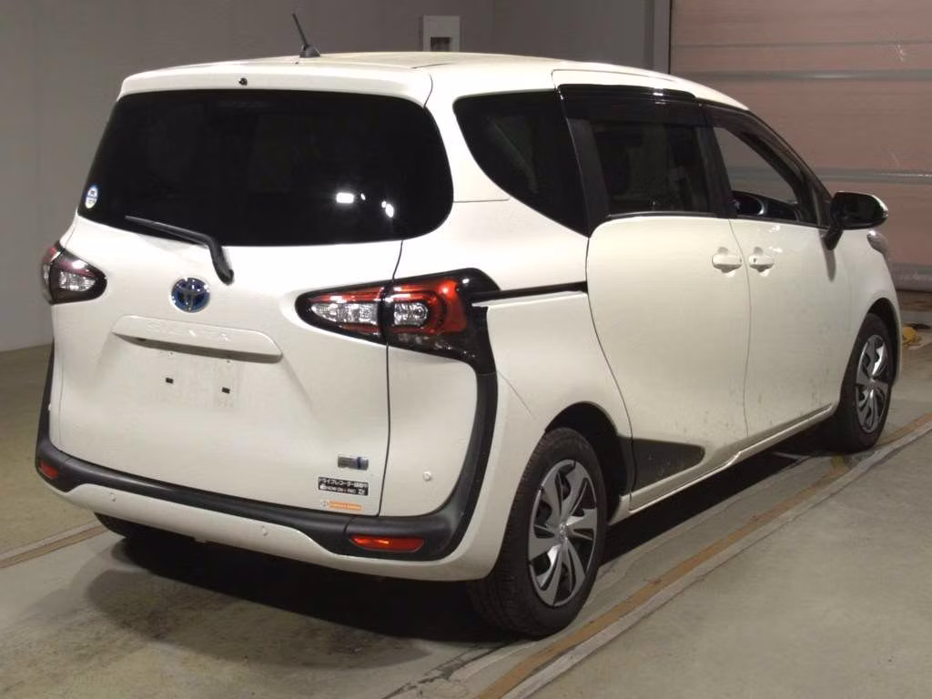 TOYOTA SIENTA