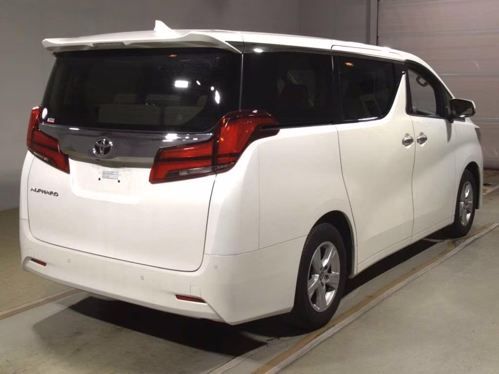 TOYOTA ALPHARD