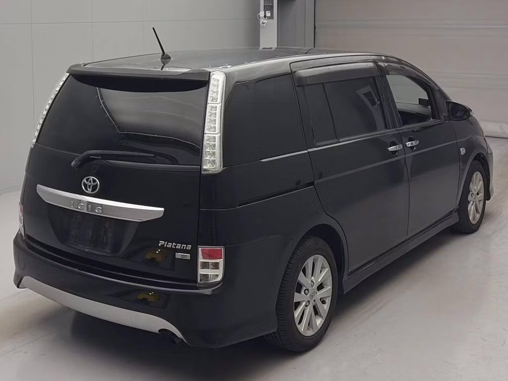 TOYOTA ISIS