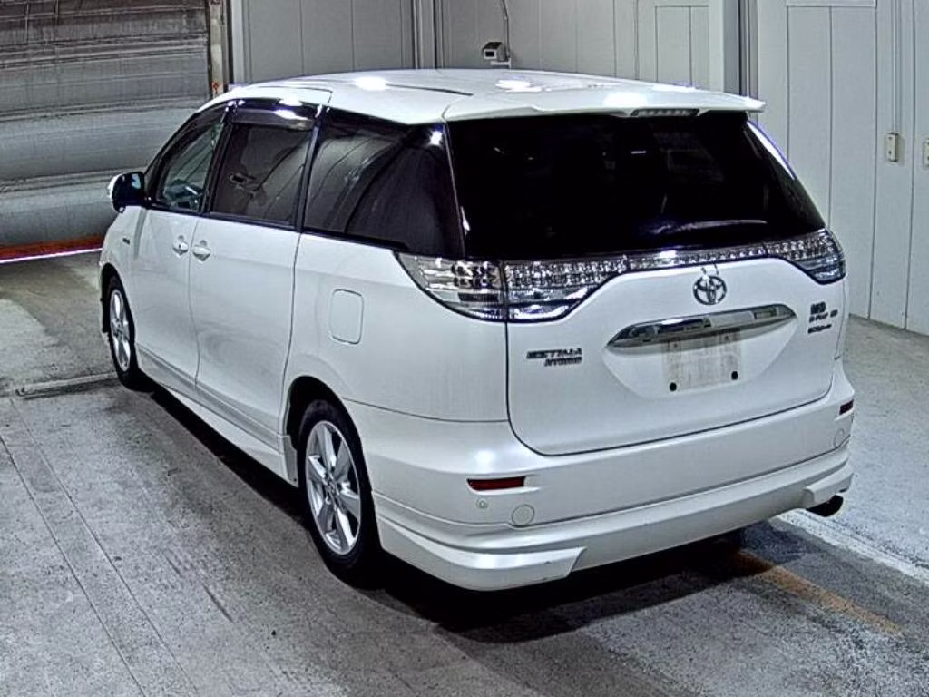 TOYOTA ESTIMA