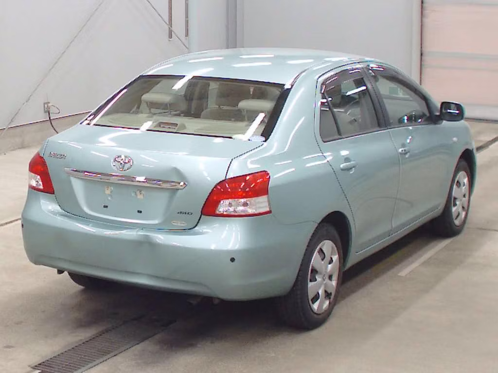 TOYOTA BELTA
