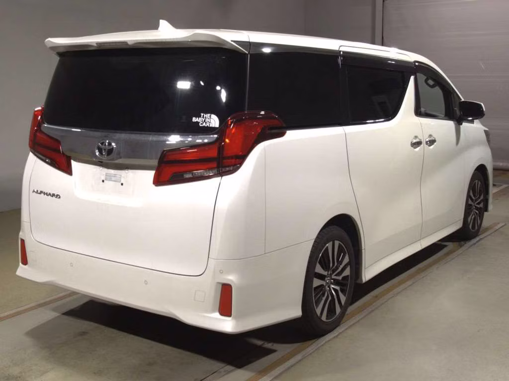 TOYOTA ALPHARD