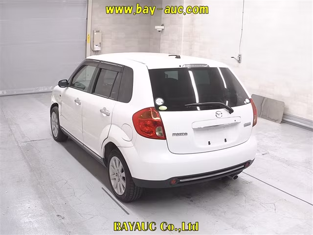 MAZDA VERISA