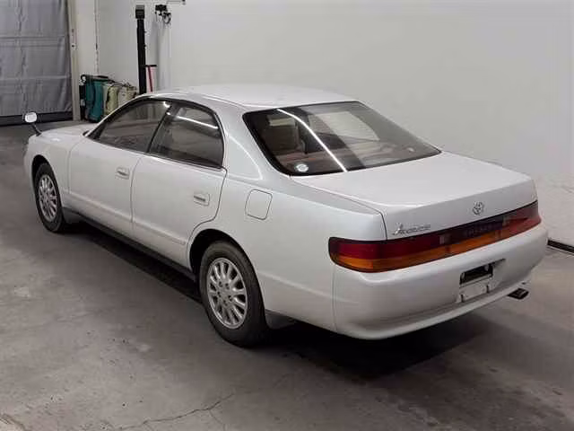 TOYOTA CHASER