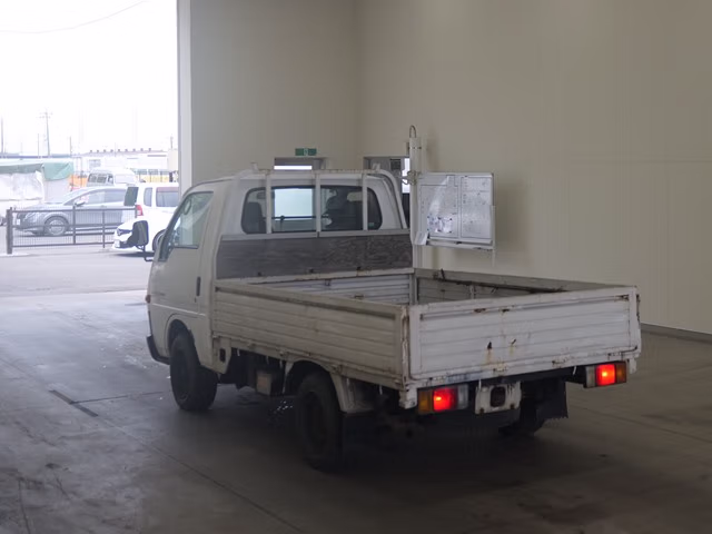 ISUZU FARGO