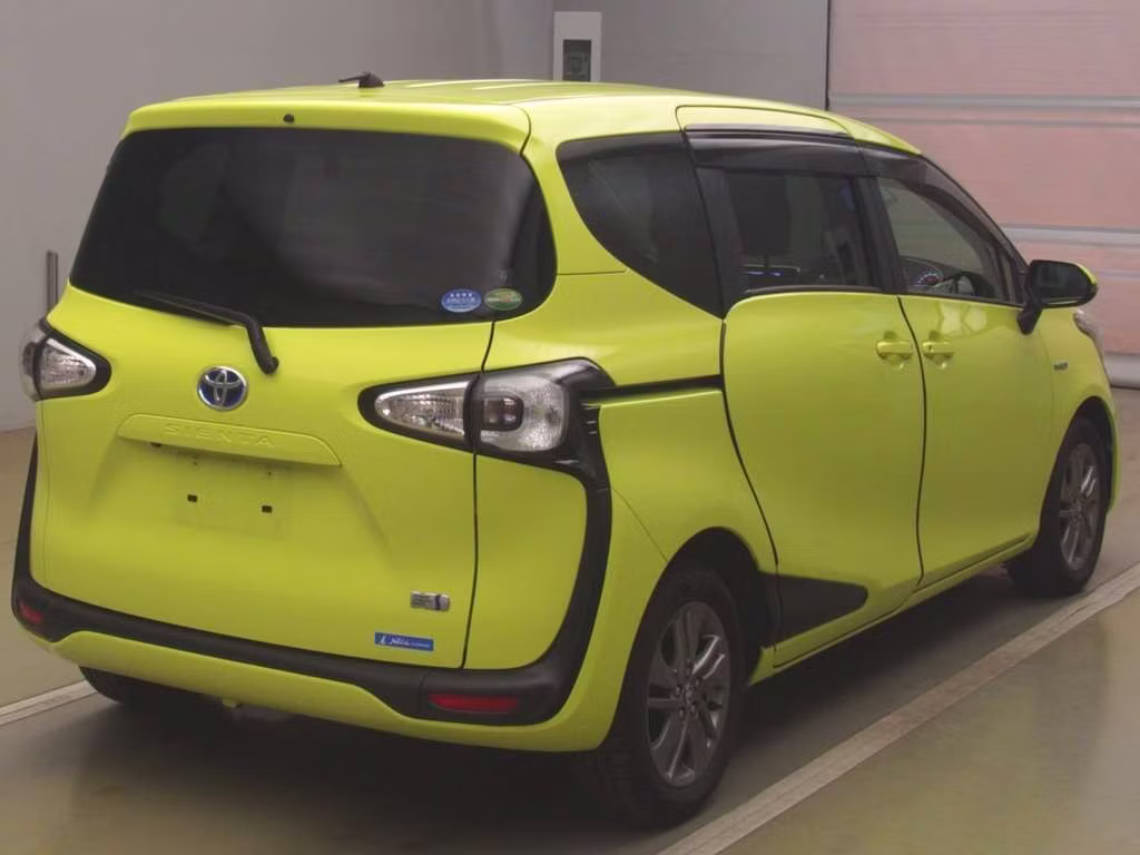 TOYOTA SIENTA