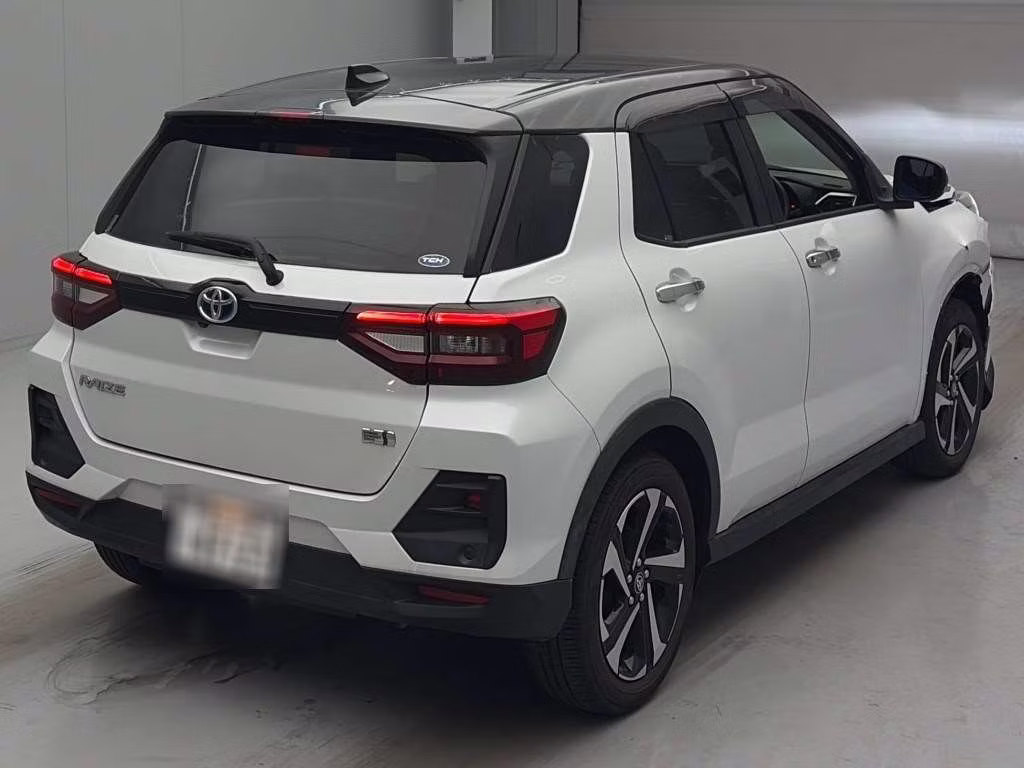TOYOTA RAIZE