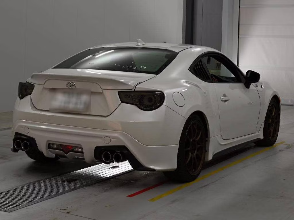 TOYOTA GT 86
