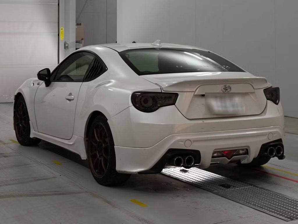 TOYOTA GT 86