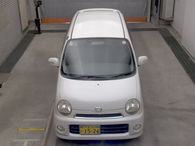 DAIHATSU MOVE LATTE