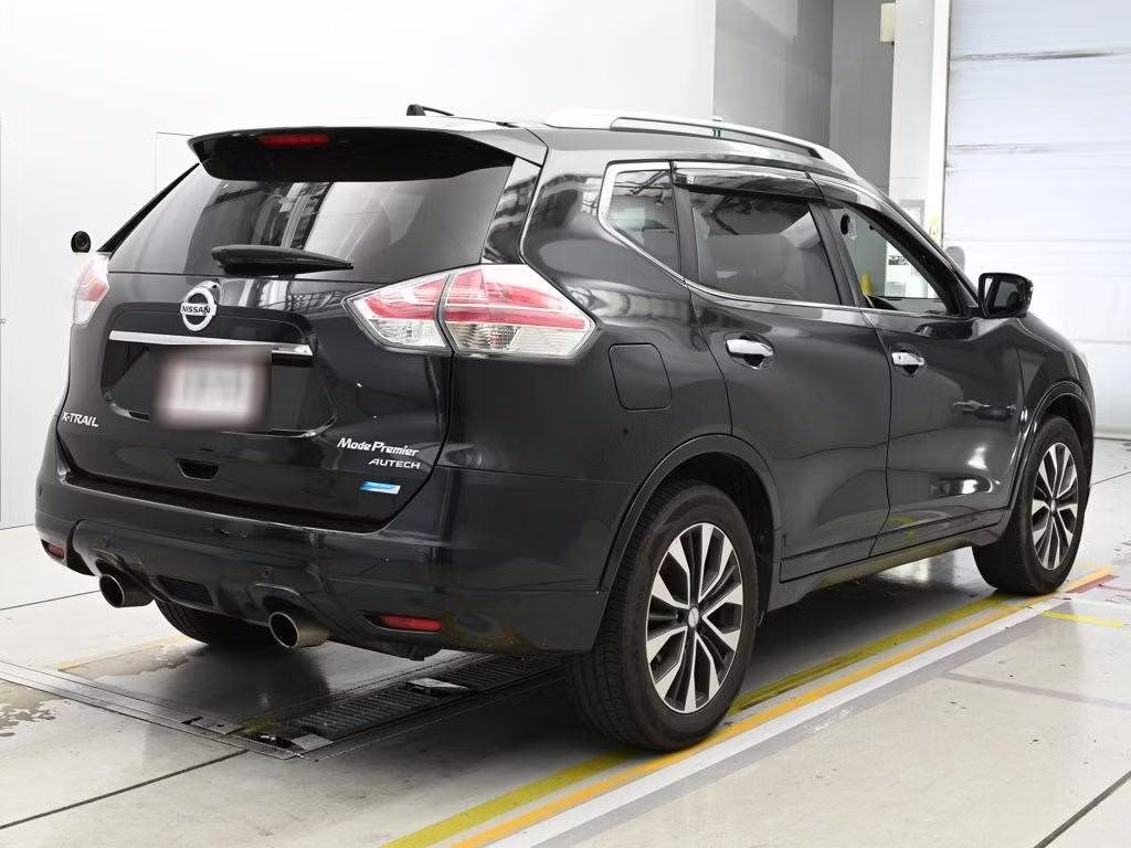 NISSAN X-TRAIL