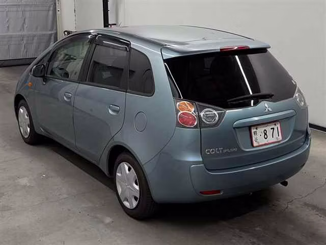 MITSUBISHI COLT PLUS