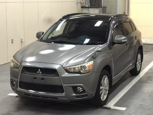 MITSUBISHI RVR