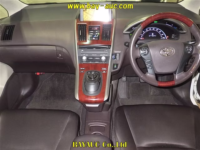 TOYOTA SAI