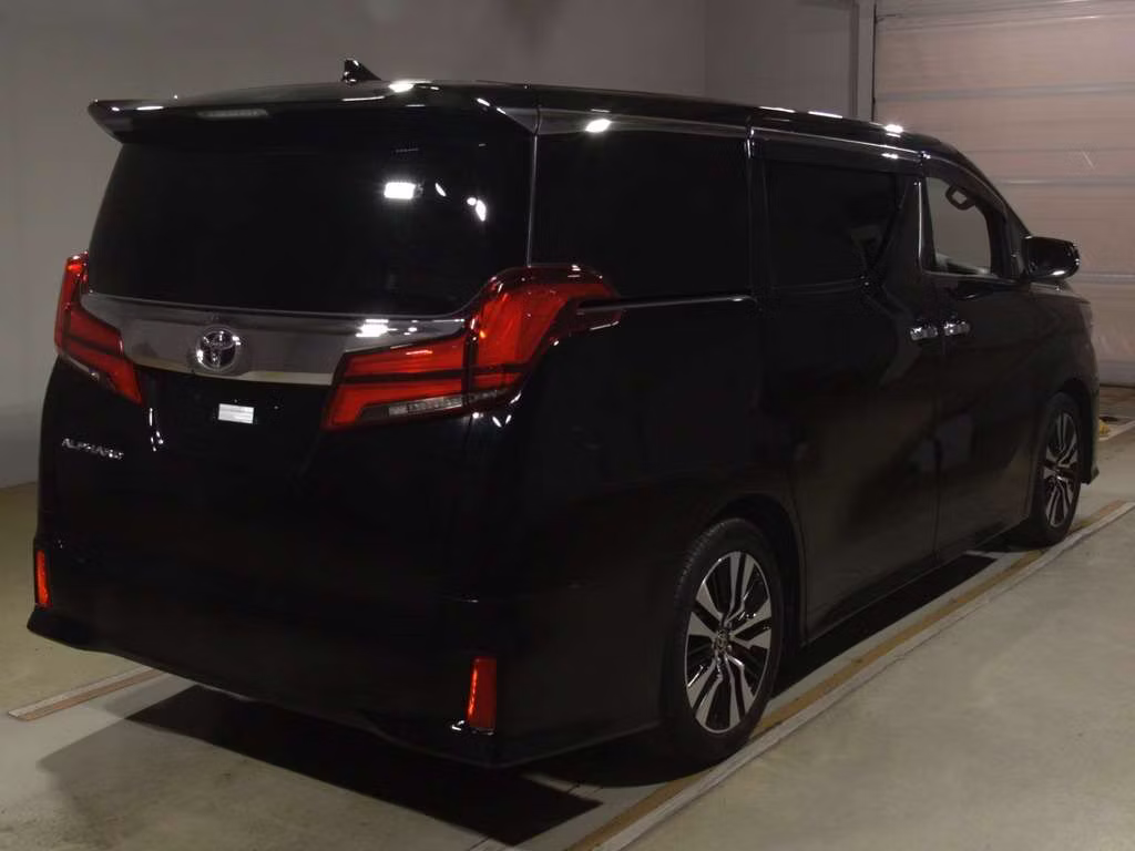 TOYOTA ALPHARD