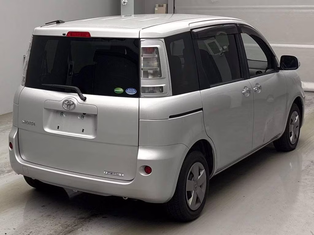 TOYOTA SIENTA