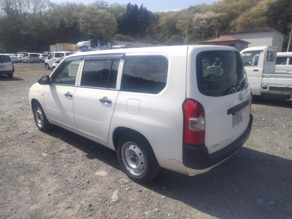 TOYOTA PROBOX