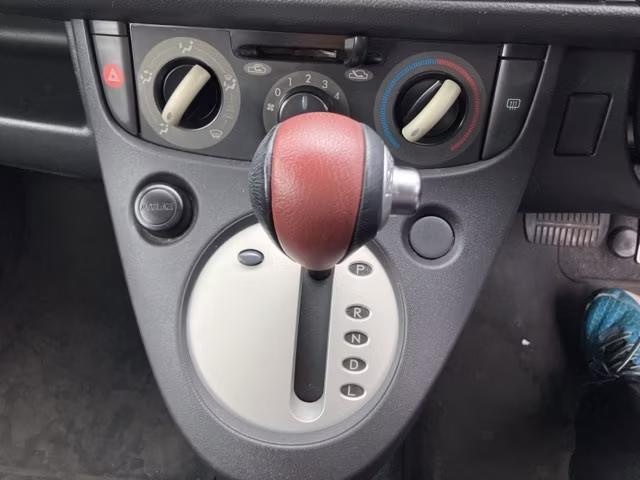 SUBARU R2