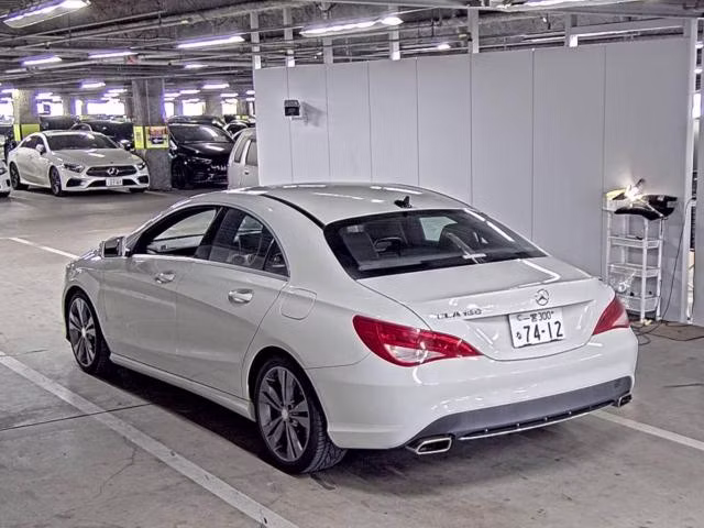 MERCEDES-BENZ CLA-CLASS