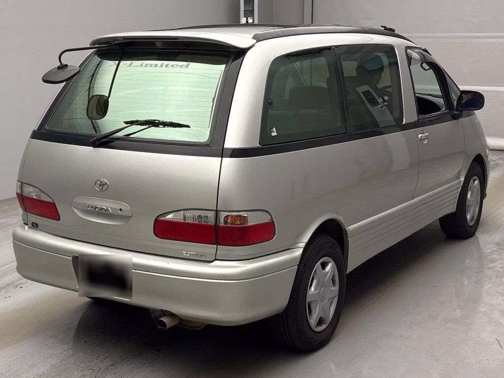 TOYOTA ESTIMA LUCIDA