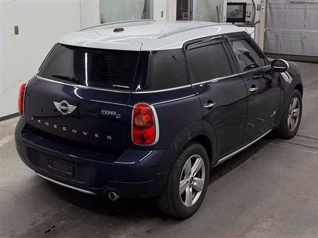 MINI CROSSOVER