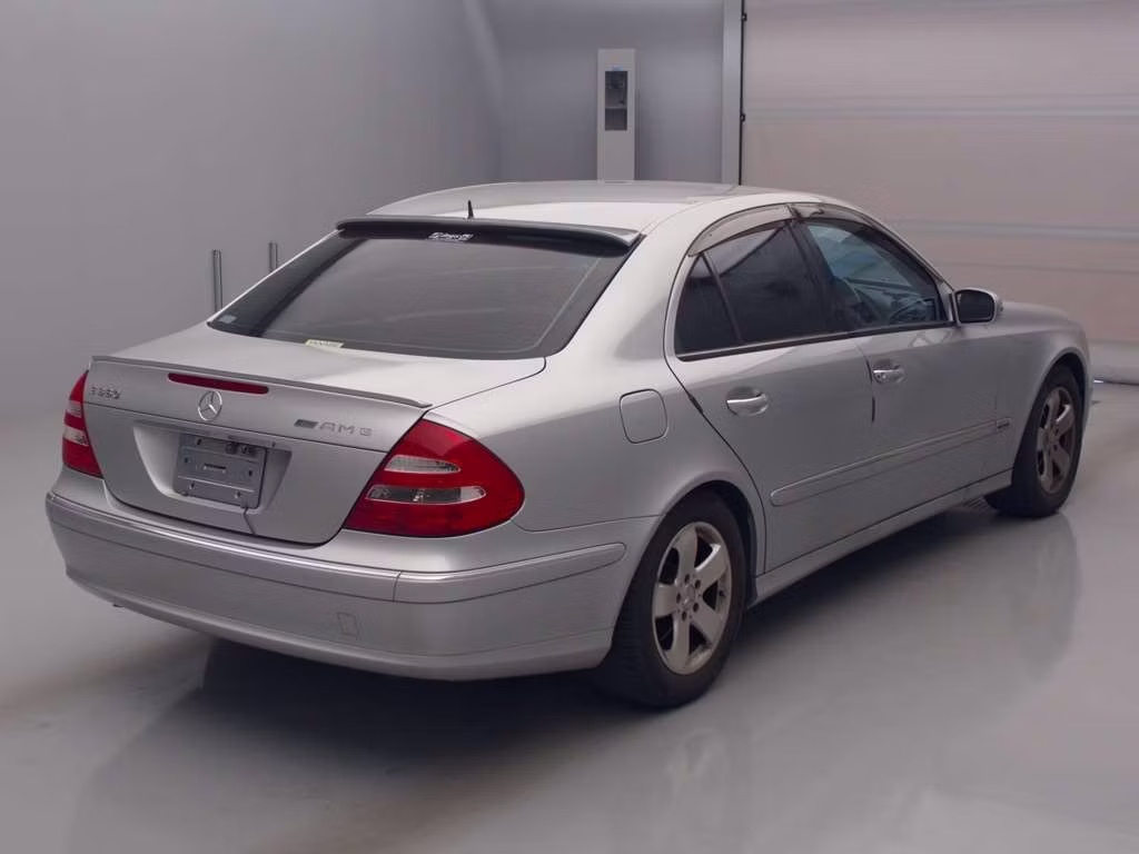 MERCEDES-BENZ E-CLASS
