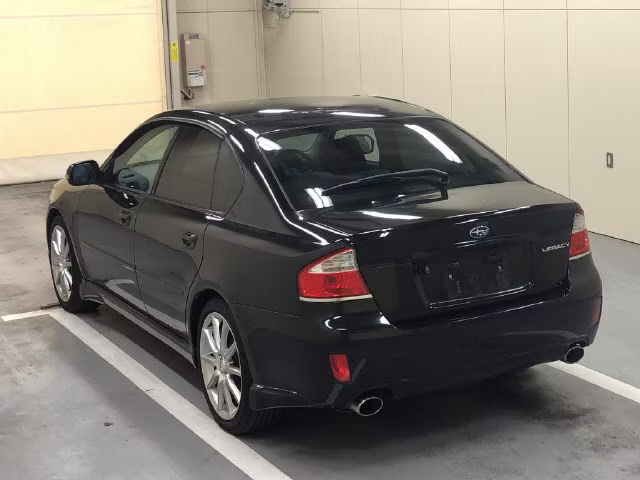 SUBARU LEGACY B4