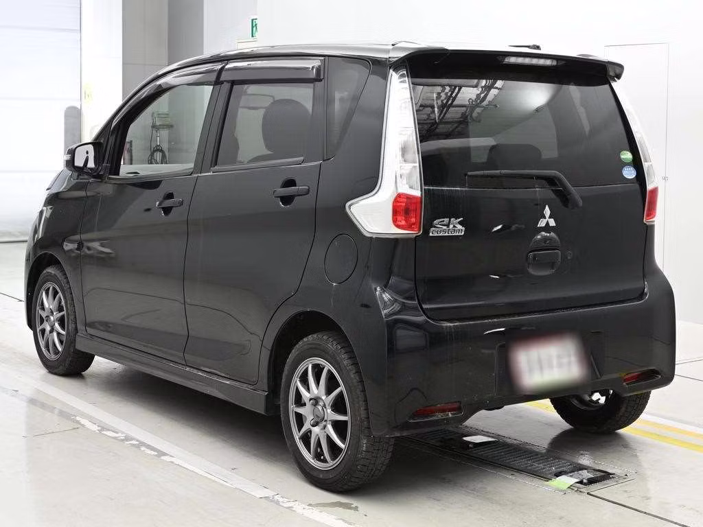 MITSUBISHI EK CUSTOM