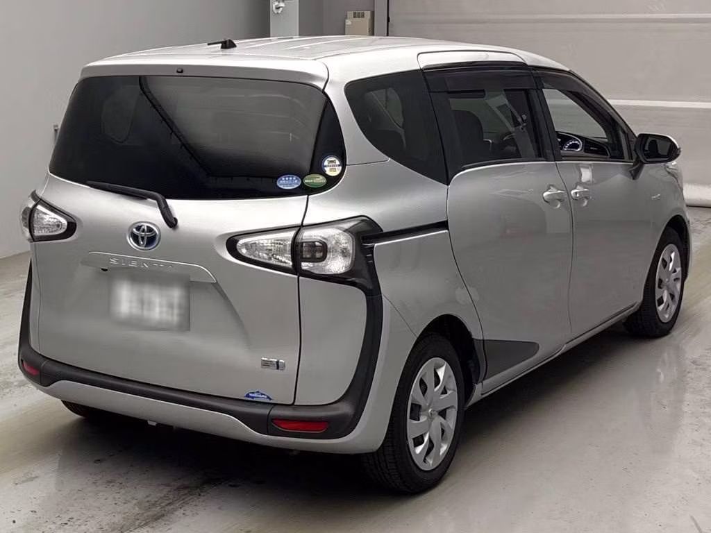 TOYOTA SIENTA