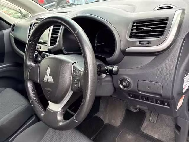 MITSUBISHI DELICA D:2