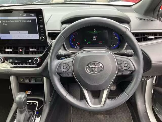 TOYOTA COROLLA CROSS