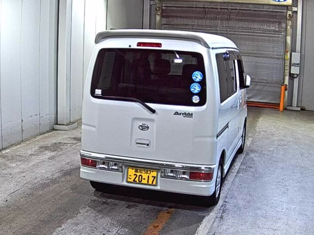 DAIHATSU ATRAI