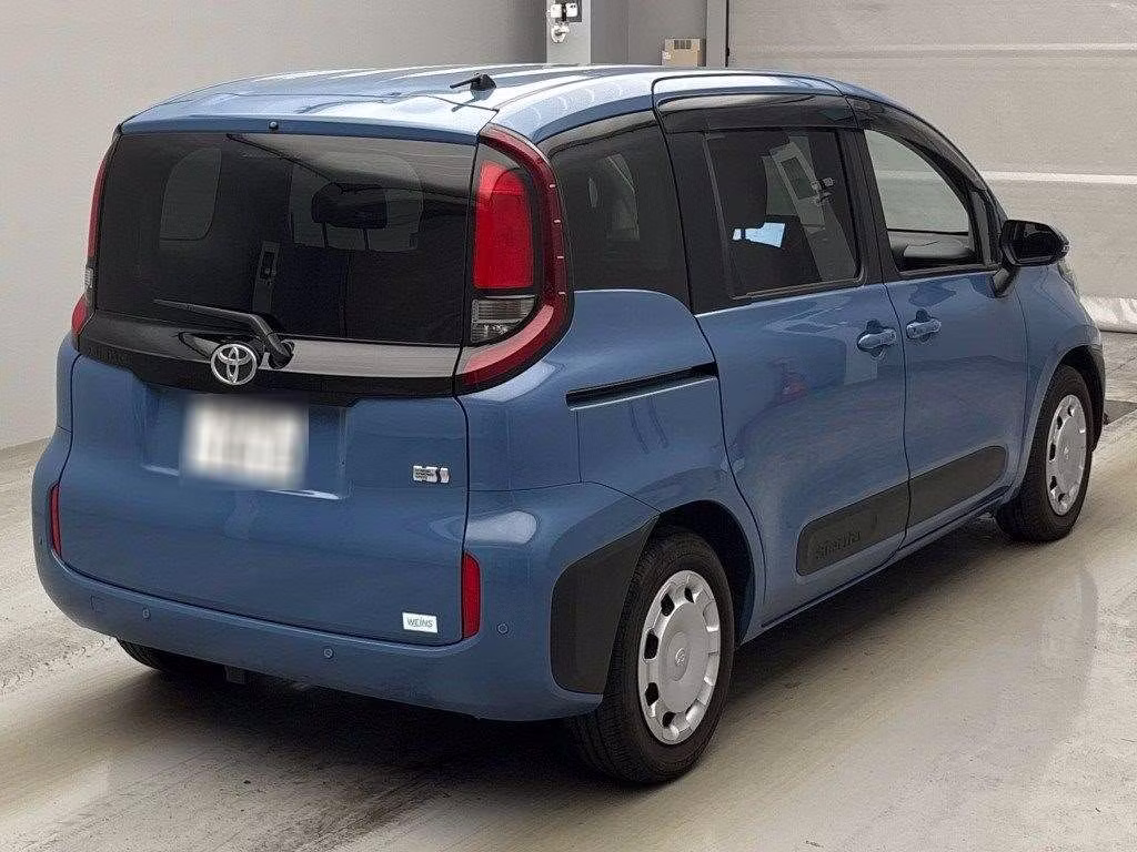 TOYOTA SIENTA