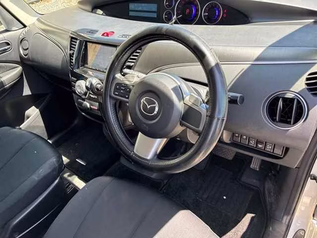 MAZDA BIANTE