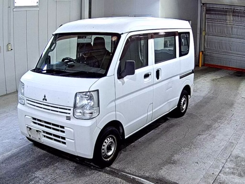 MITSUBISHI MINICAB