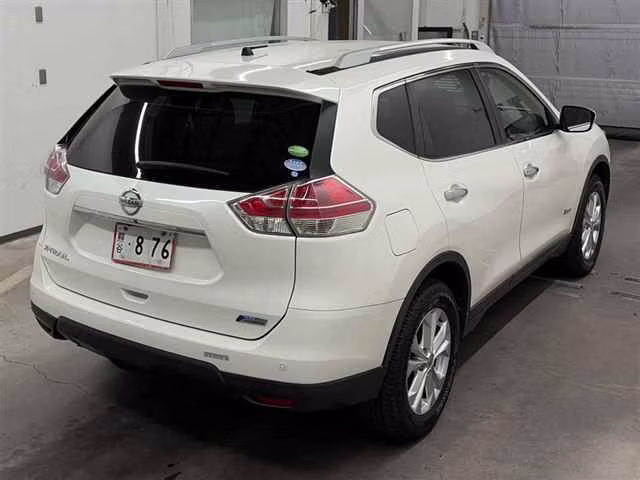 NISSAN X-TRAIL