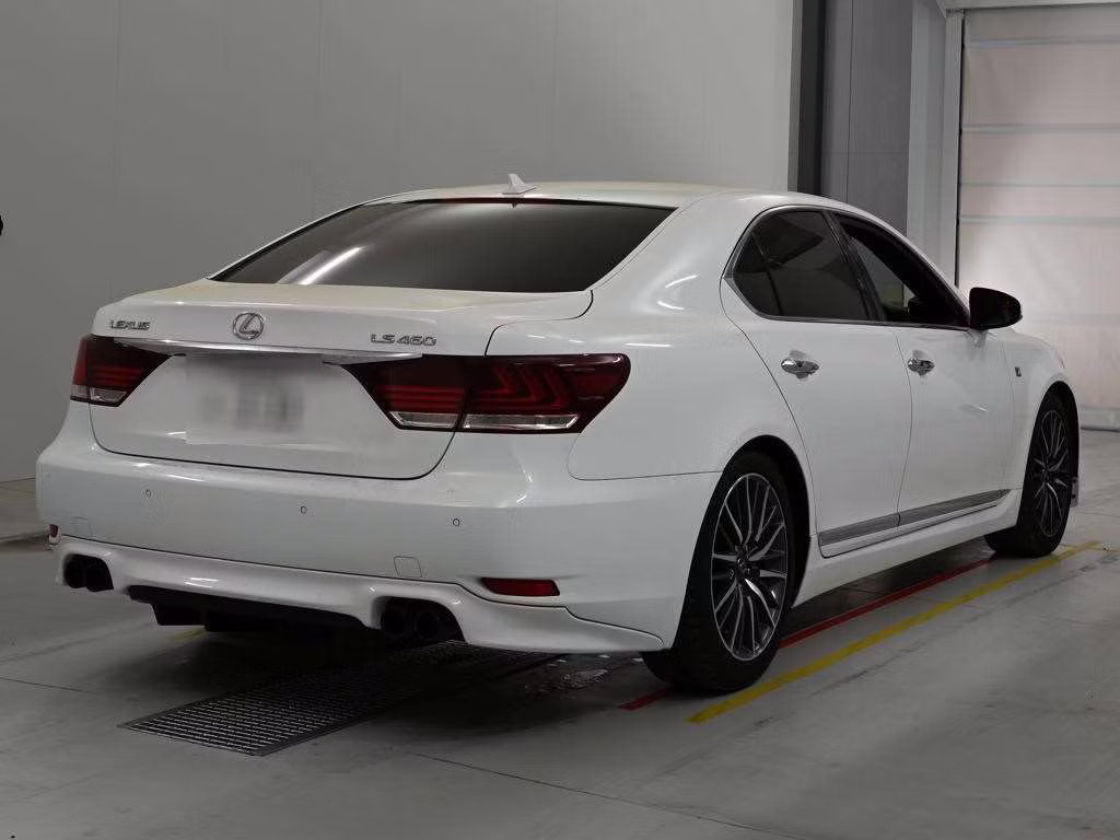LEXUS LS460