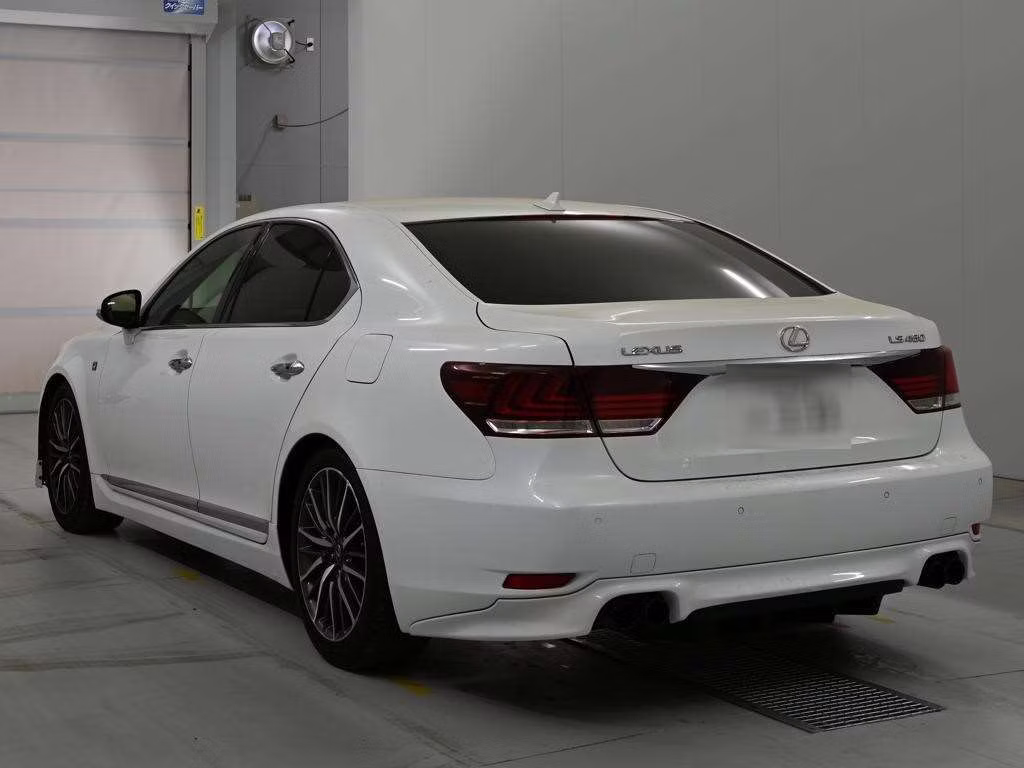 LEXUS LS460