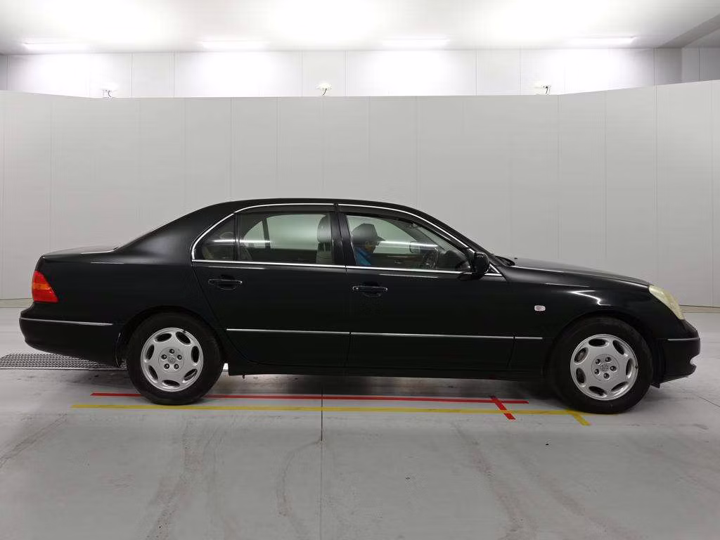 TOYOTA CELSIOR