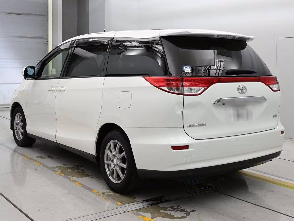 TOYOTA ESTIMA