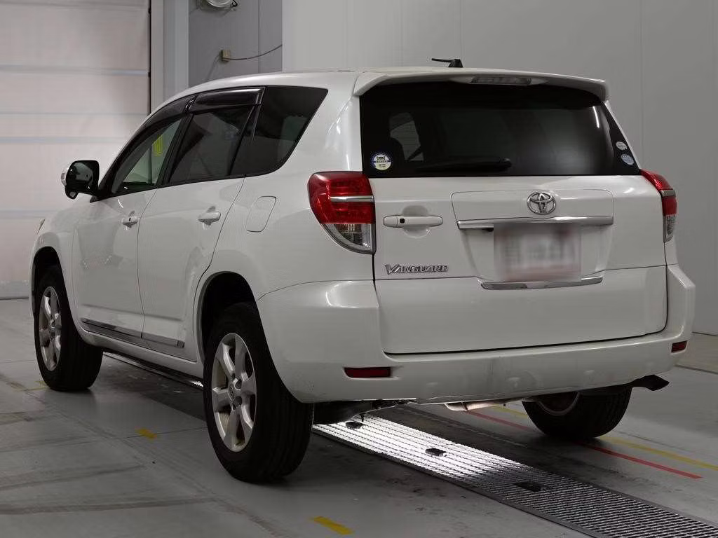 TOYOTA VANGUARD