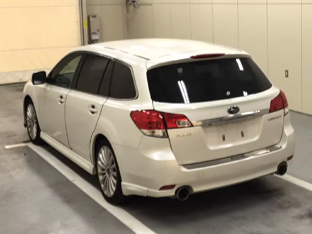 SUBARU LEGACY