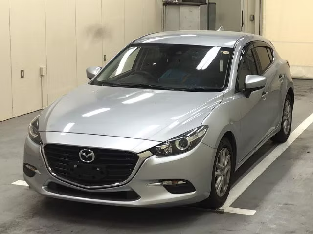 MAZDA AXELA