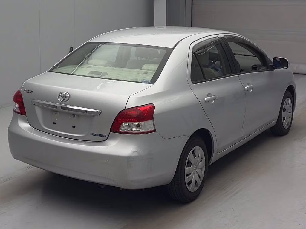 TOYOTA BELTA