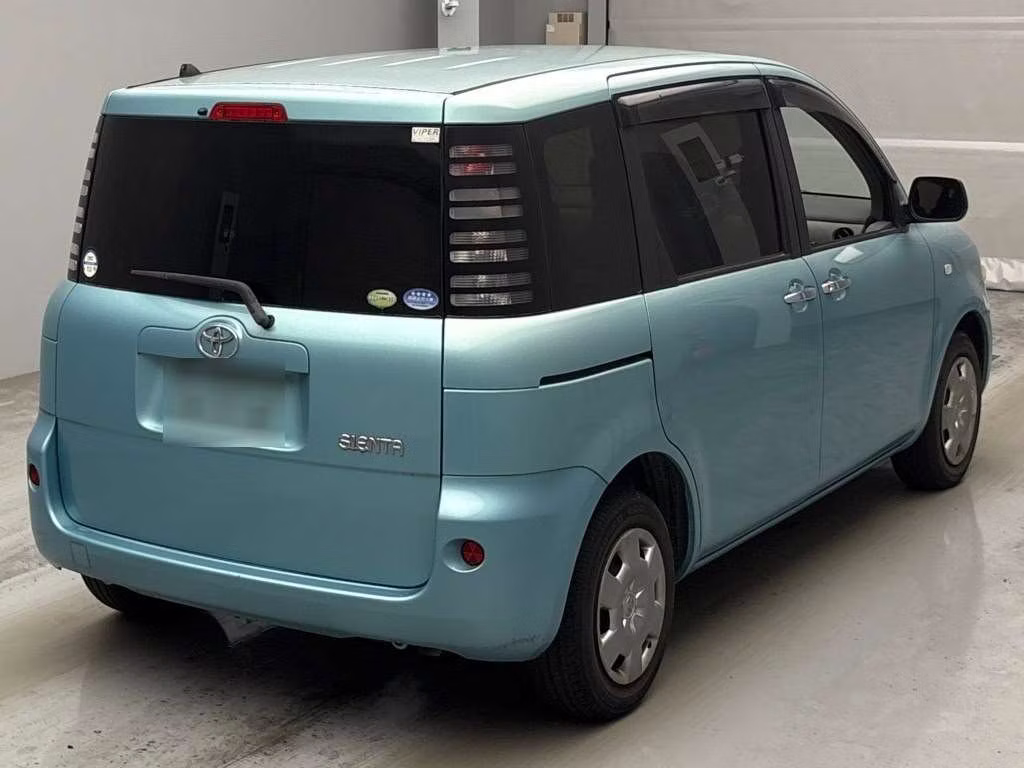 TOYOTA SIENTA